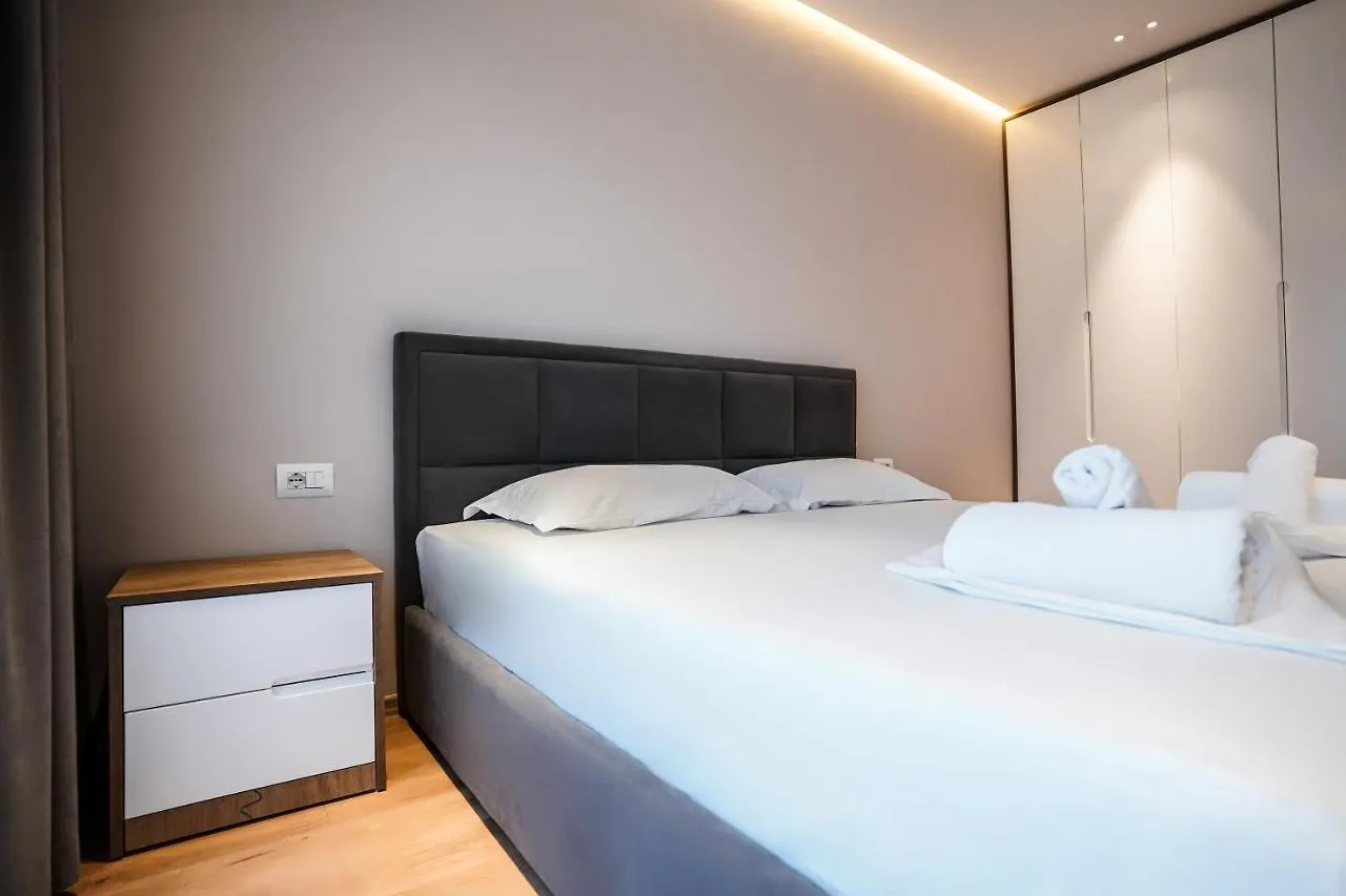 Apartment Hidden Gem Tirana 2Br Comfort In Historic Zone